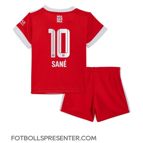 Bayern Munich Leroy Sane #10 Hemmatröja Barn 2022-23 Kortärmad (+ korta byxor)